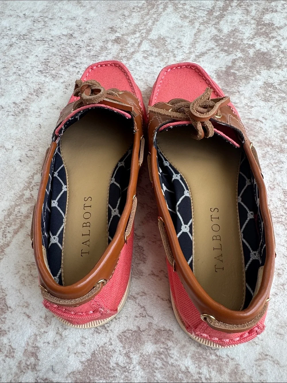 Talbot’s Slip-On Round Toe Drawstring Boat Shoes leather and coral